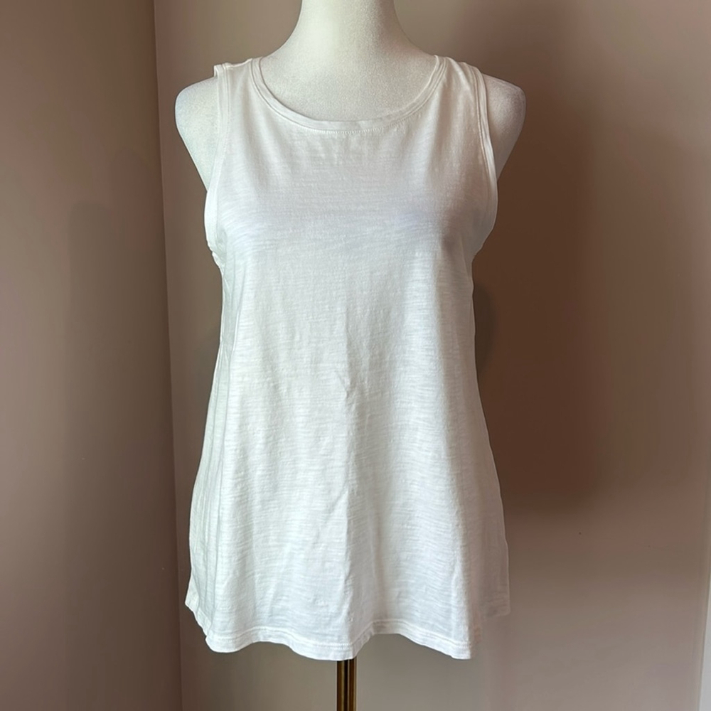 Bundle 6 Old Navy Size Small Tops, Tanks, Tees Black, White Yellow Stripes - Picture 2 of 10